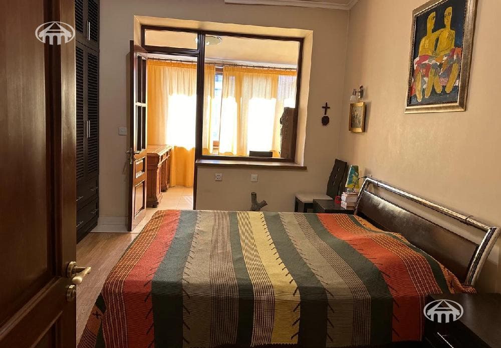 Բնակարան · 3 սեն. · 106 մ² · Կենտրոն
