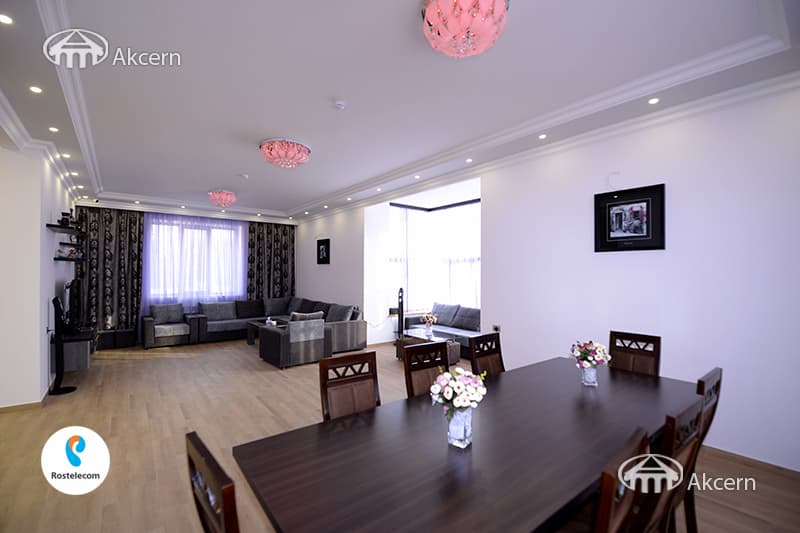 Особняк · 8 комн. · 520 м² · с. Ариндж