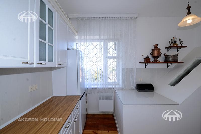 Особняк · 6 комн. · 319 м² · Шенгавит