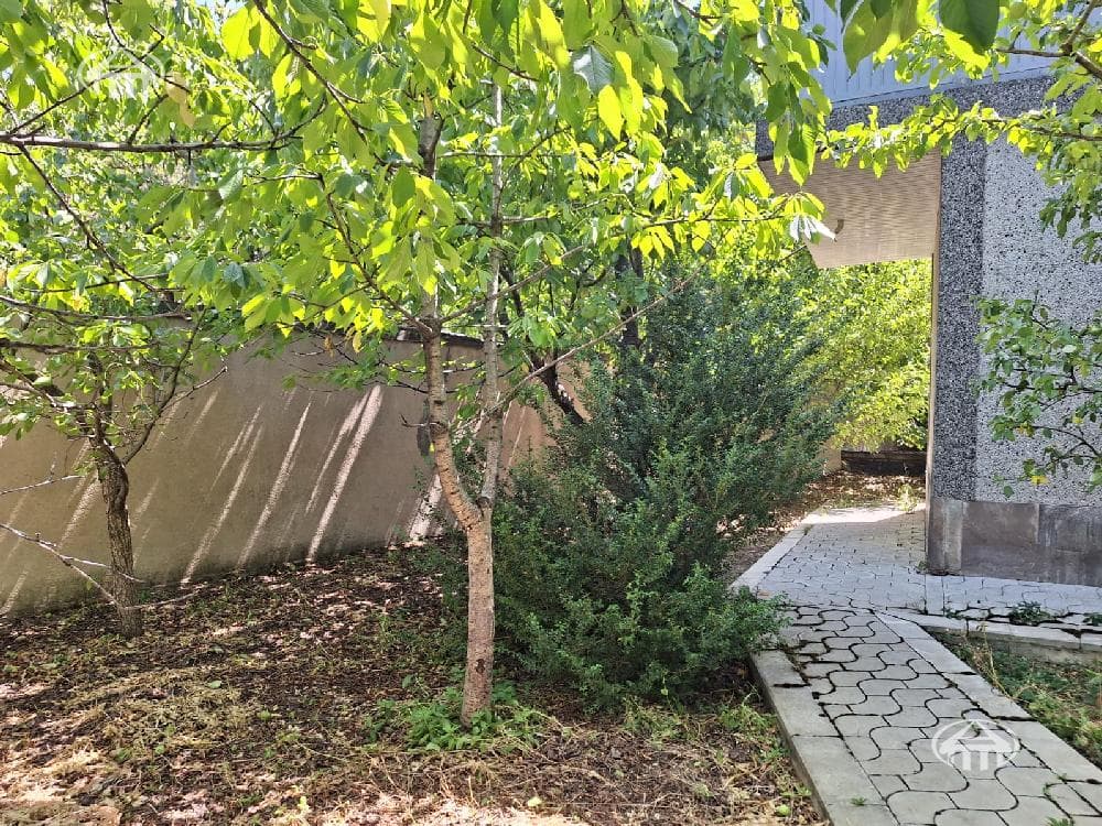 House · 6 rooms · 173 m² · Saghmosavan