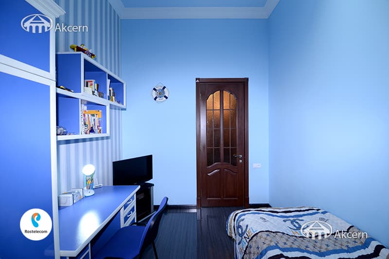 Квартира · 5 комн. · 120 м² · Кентрон