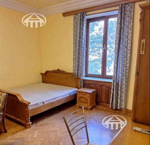 Apartment · 1 rooms · 37 m² · Kentron
