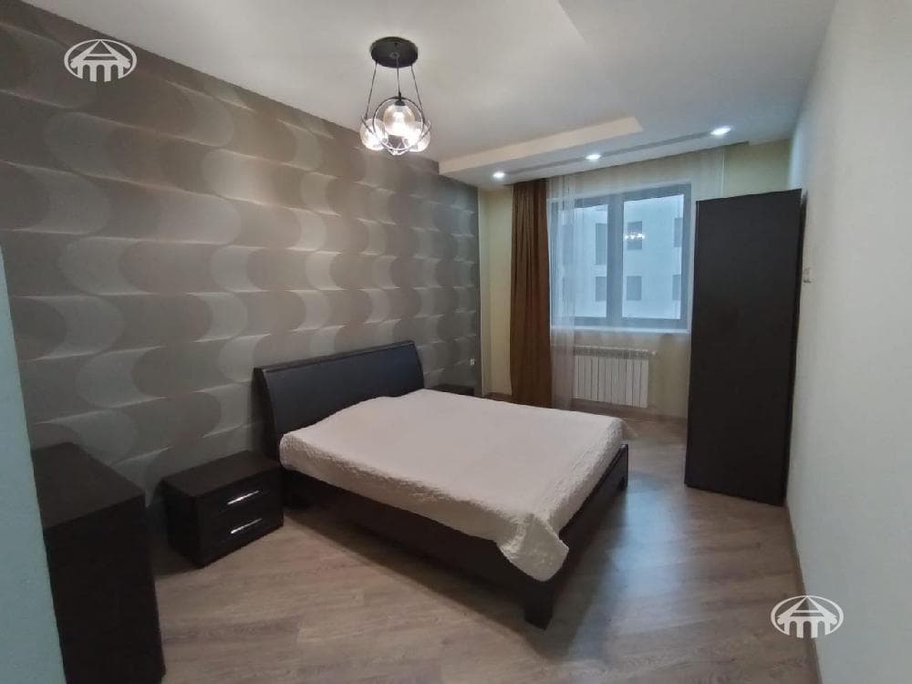 Квартира · 4 комн. · 144 м² · Кентрон