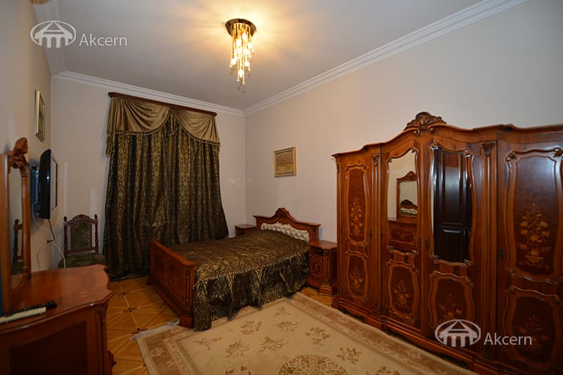 Առանձնատուն · 7 սեն. · 400 մ² · Արաբկիր