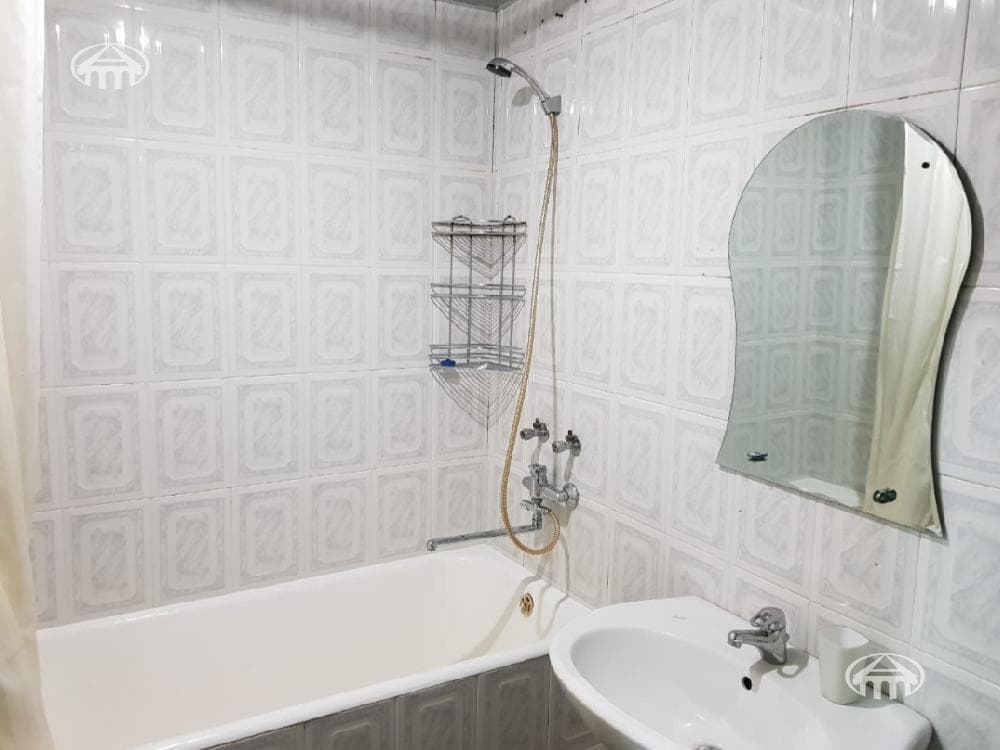 Apartment · 2 rooms · 60 m² · Kentron