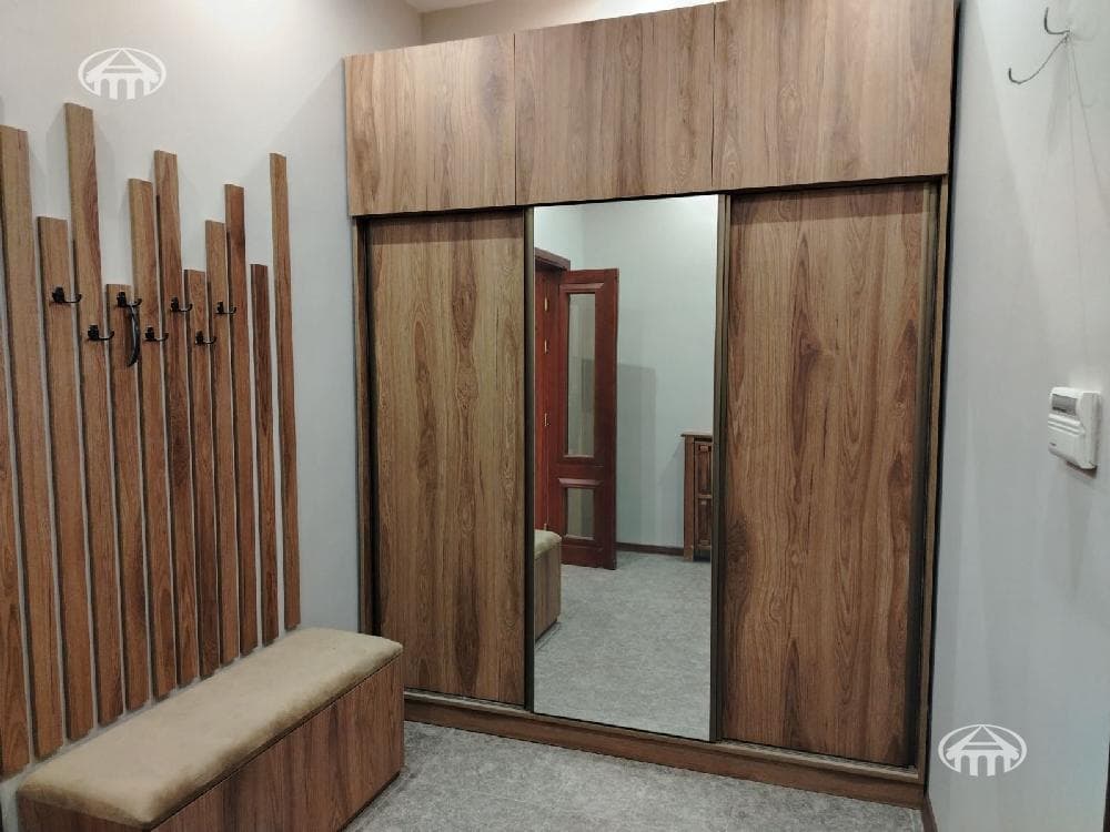 Mansion · 6 rooms · 470 m² · Davtashen — photo 2 / 32
