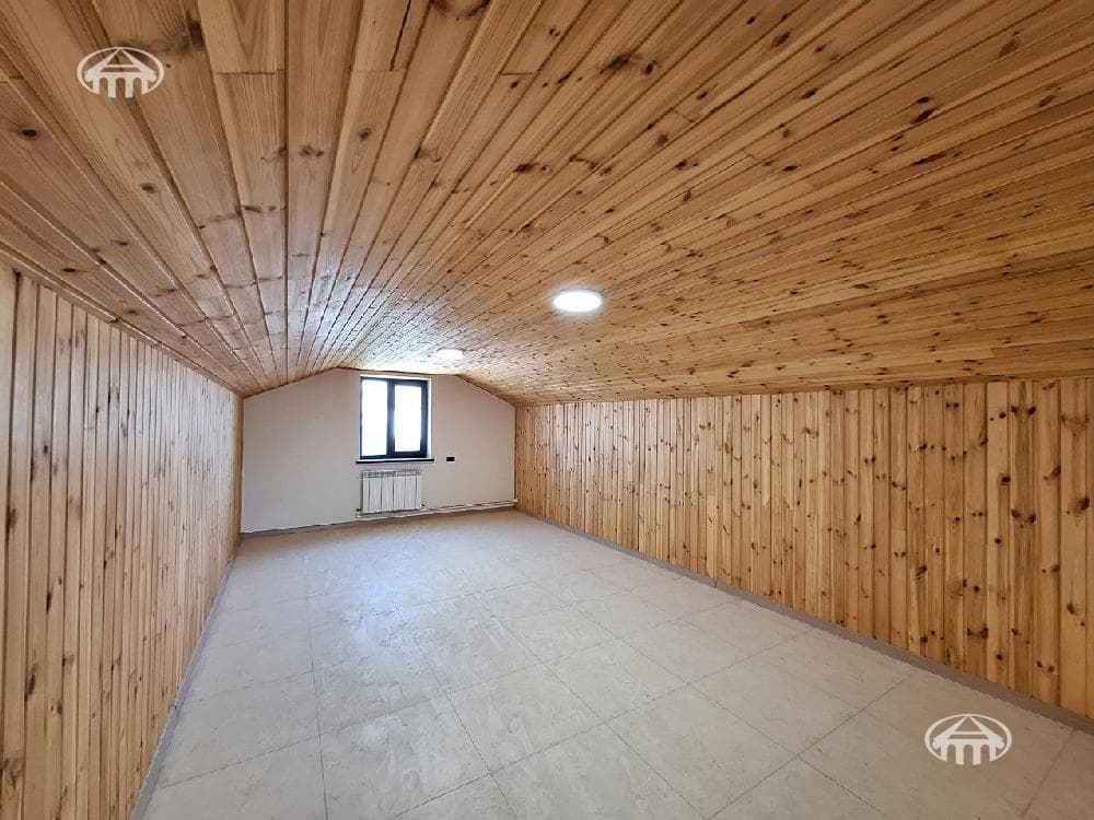 Особняк · 5 комн. · 380 м² · Ариндж