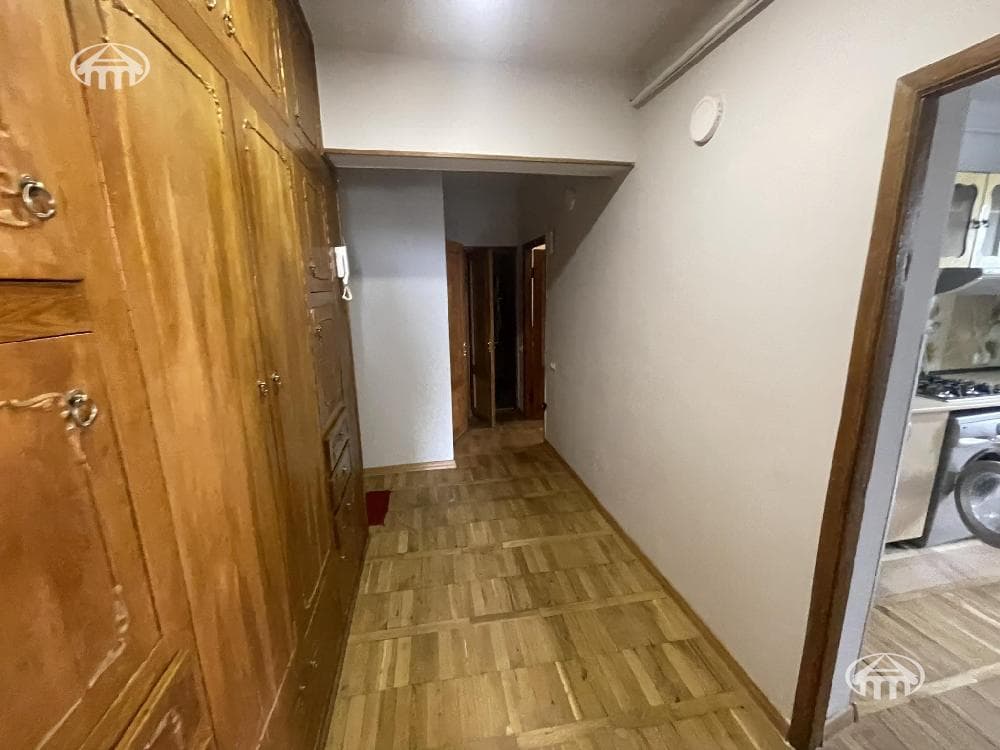 Квартира · 2 комн. · 66 м² · Аджапняк