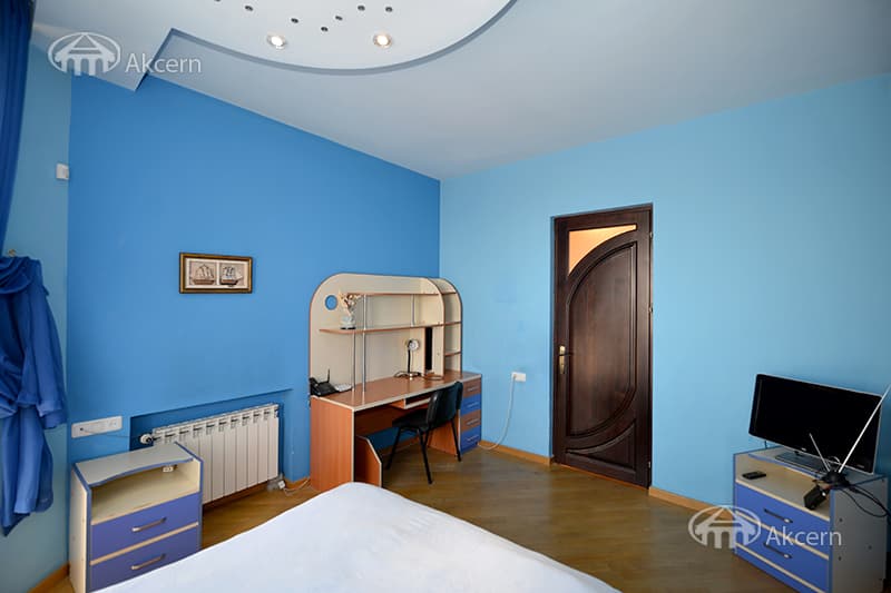 Mansion · 5 rooms · 320 m² · Nork-Marash