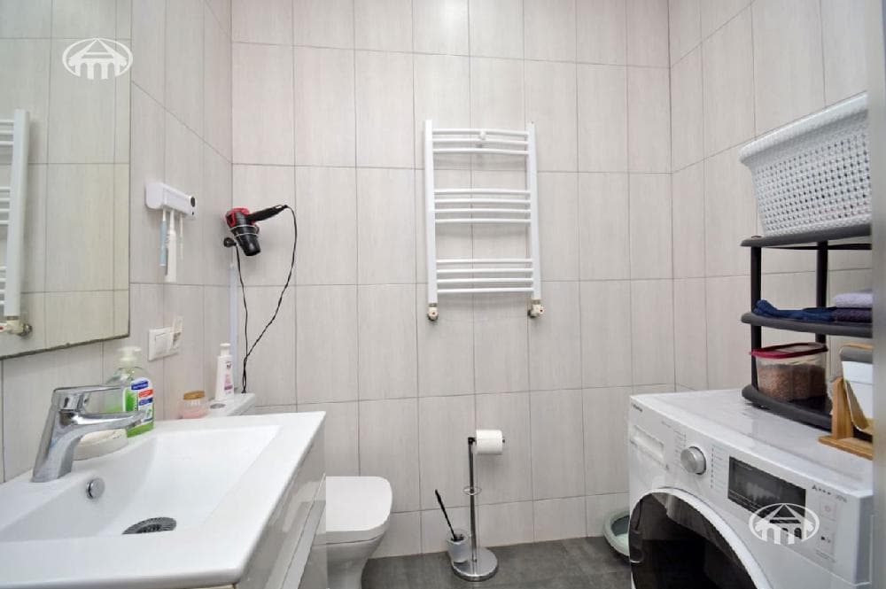 Apartment · 2 rooms · 52 m² · Kentron