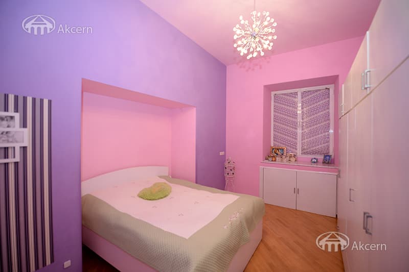 Квартира · 3 комн. · 127 м² · Кентрон