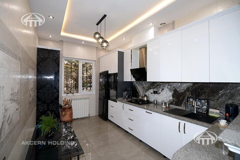 Особняк · 5 комн. · 270 м² · Арабкир