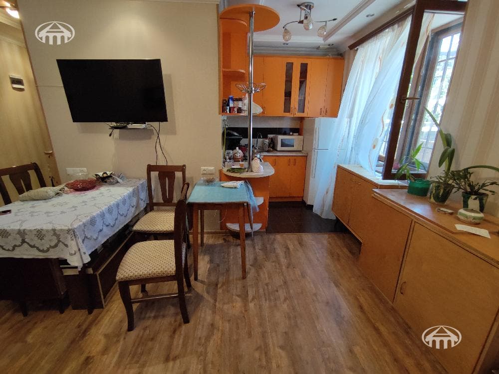 Apartment · 1 rooms · 39 m² · Arabkir