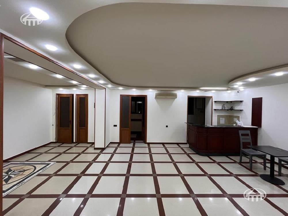 Retail · 89 m² · Arabkir