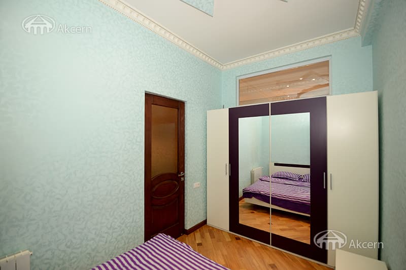 Apartment · 2 rooms · 55 m² · Kentron