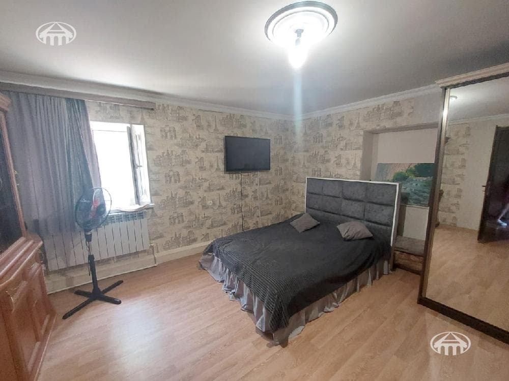 Առանձնատուն · 7 սեն. · 220 մ² · Ջրվեժ