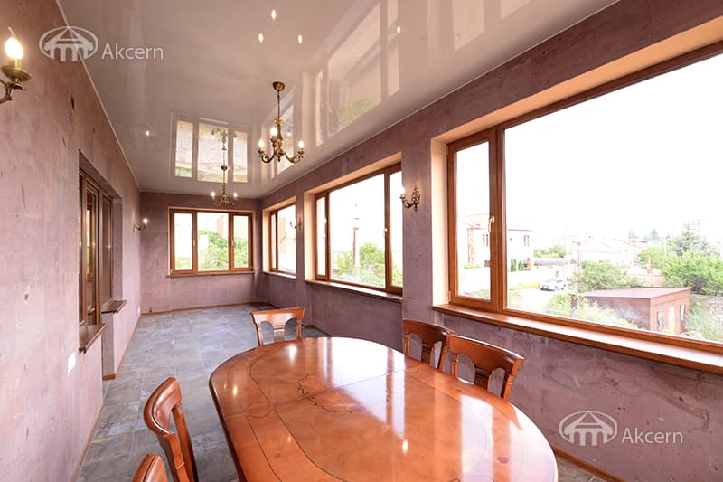 Mansion · 3 rooms · 250 m² · Djrvej