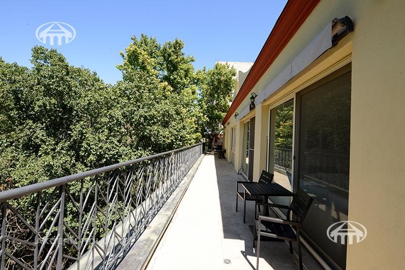 Apartment · 4 rooms · 254 m² · Kentron