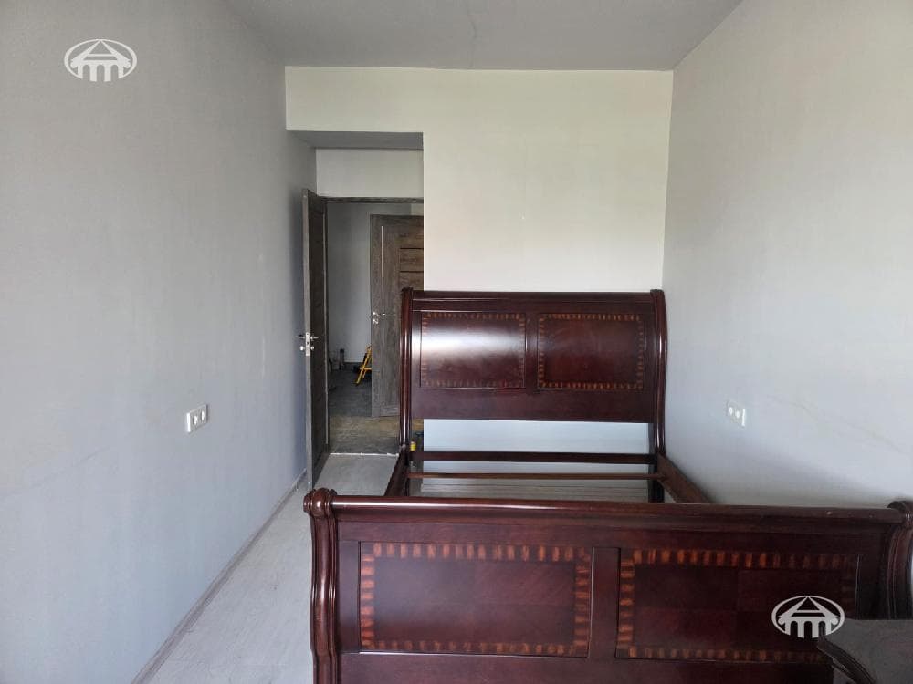 Apartment · 2 rooms · 64 m² · Kanaker-Zeytun
