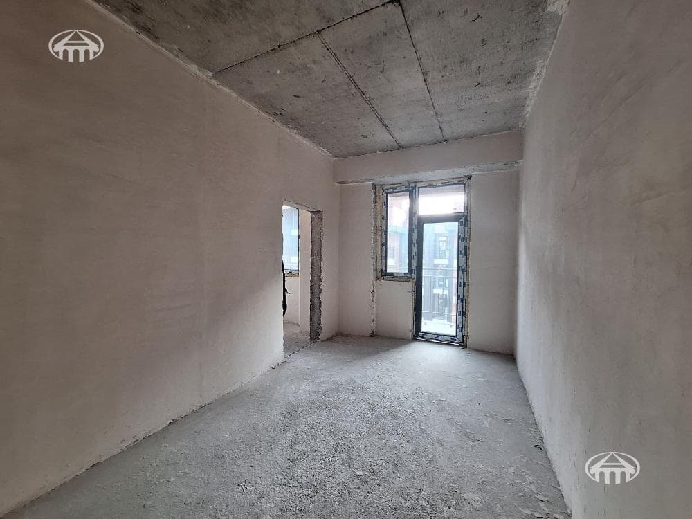Квартира · 3 комн. · 82 м² · Зовуни