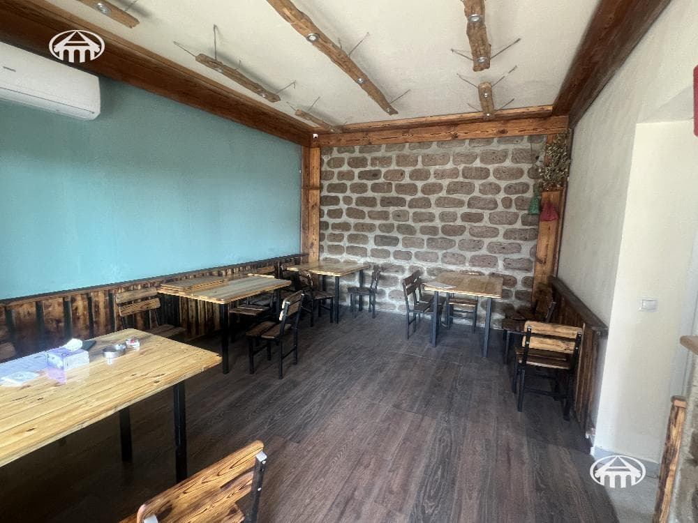 Խանութ · 60 մ² · Աջափնյակ