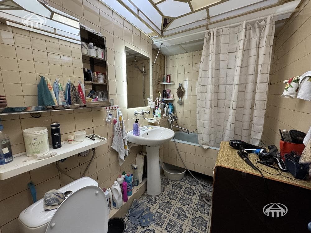 Квартира · 2 комн. · 64 м² · Арабкир