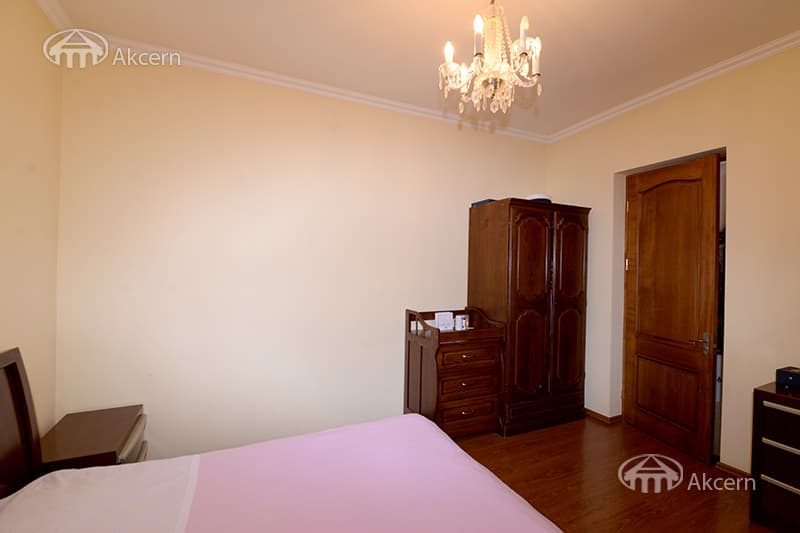 Mansion · 3 rooms · 160 m² · Nork-Marash