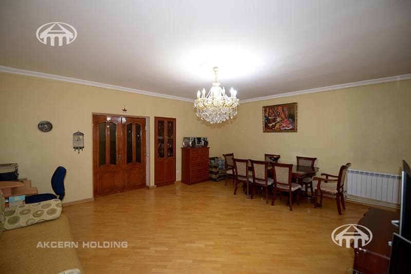 Квартира · 3 комн. · 76 м² · Арабкир