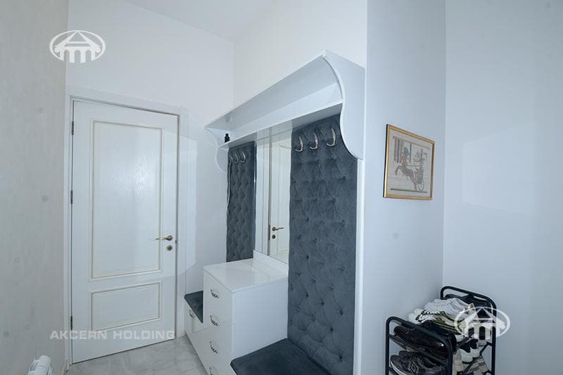 House · 6 rooms · 567 m² · Ajapnyak