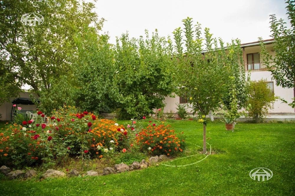 Mansion · 4 rooms · 277 m² · Ashtarak