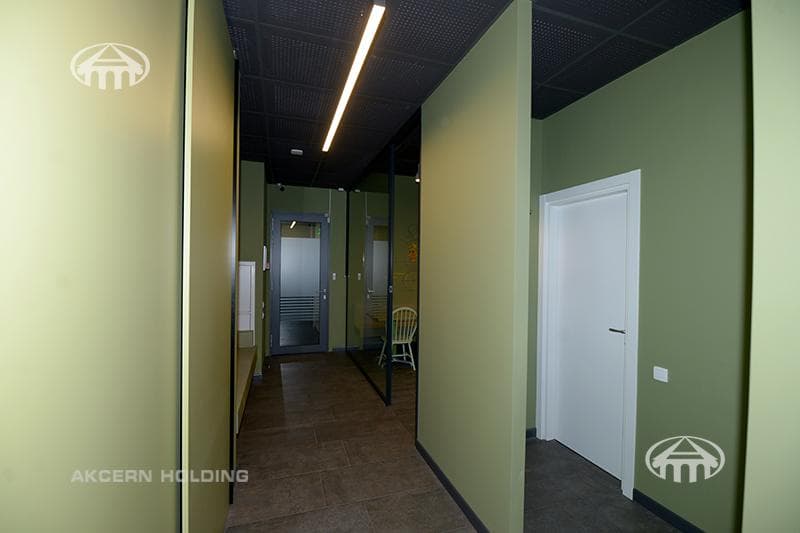 Office · 227 m² · Kentron