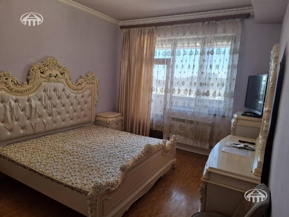 Apartment · 3 rooms · 94 m² · Kanaker-Zeytun