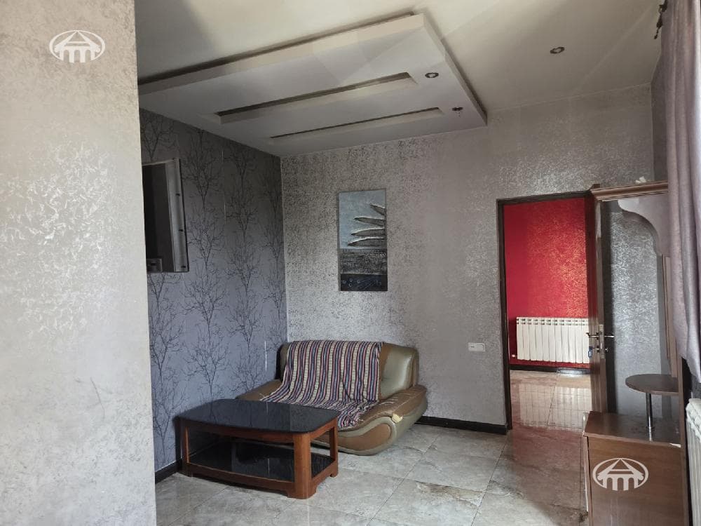 Hotel · 9 rooms · 390 m² · Ajapnyak
