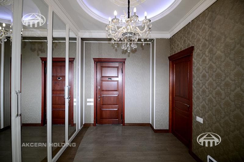 Բնակարան · 2 սեն. · 61 մ² · Կենտրոն