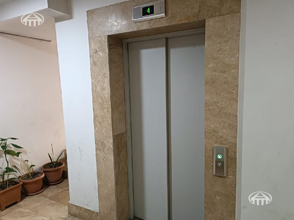 Квартира · 3 комн. · 120 м² · Кентрон