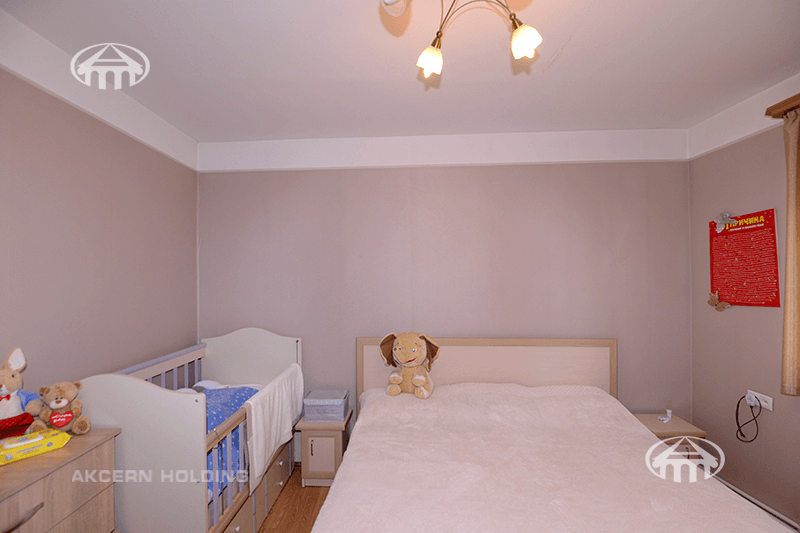 Дом · 5 комн. · 175 м² · Кентрон