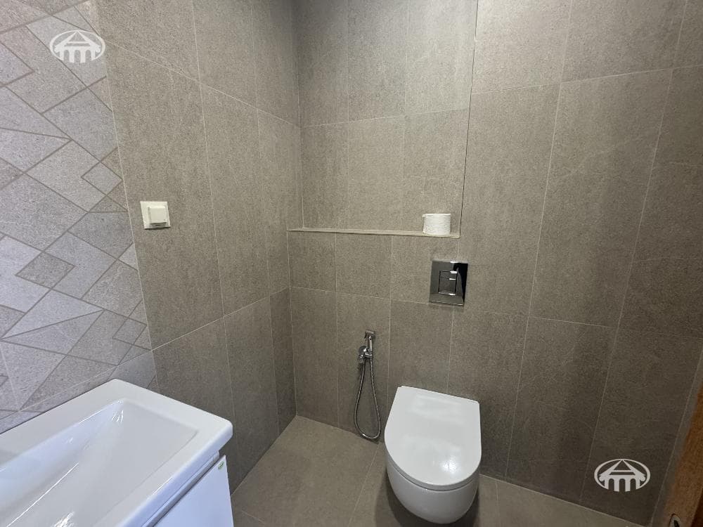 Townhouse · 4 rooms · 292 m² · Arabkir