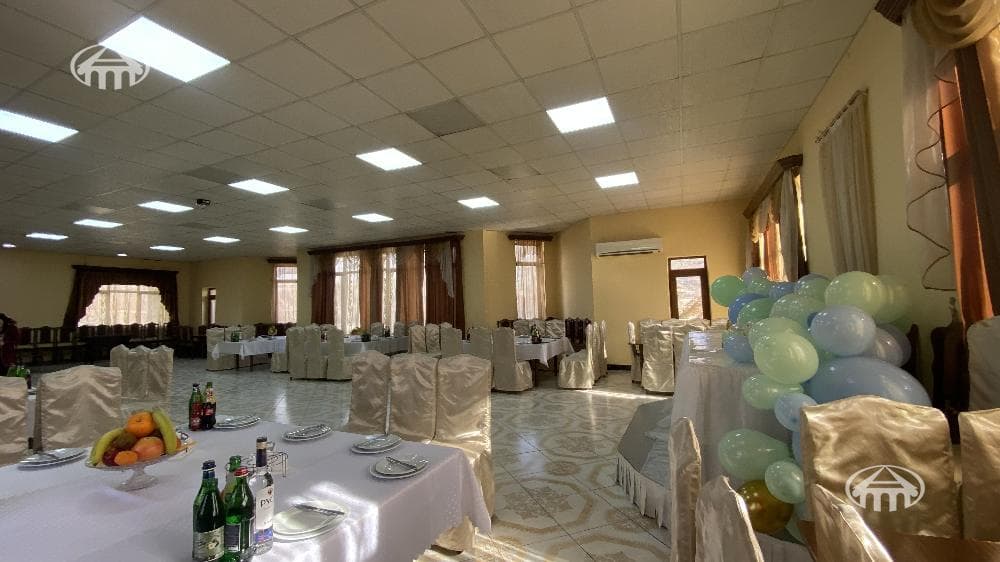 Ресторан · 359,7 м² · Гетап