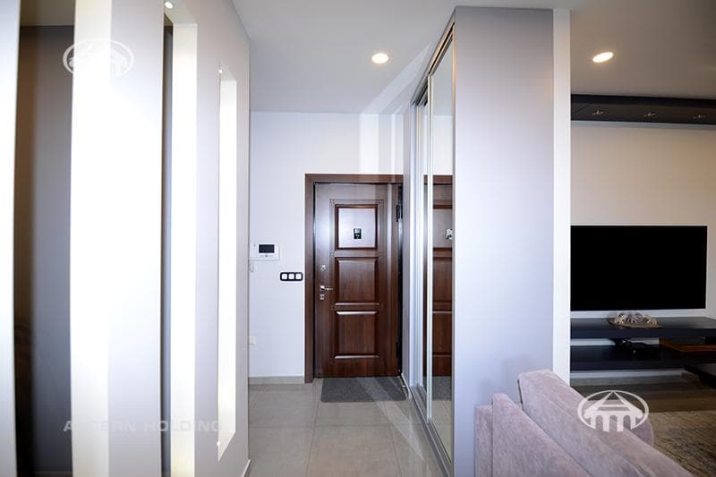 Квартира · 4 комн. · 122 м² · Арабкир