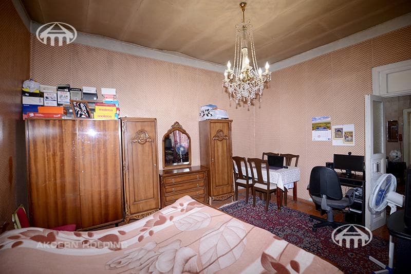 House · 3 rooms · 108 m² · Kentron