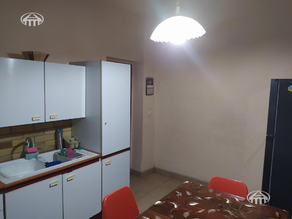 Дом · 5 комн. · 240 м² · Малатия-Себастия