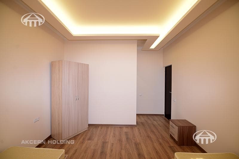 House · 6 rooms · 210 m² · Arabkir