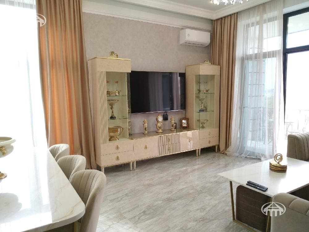 Квартира · 82 м² · с. Ариндж