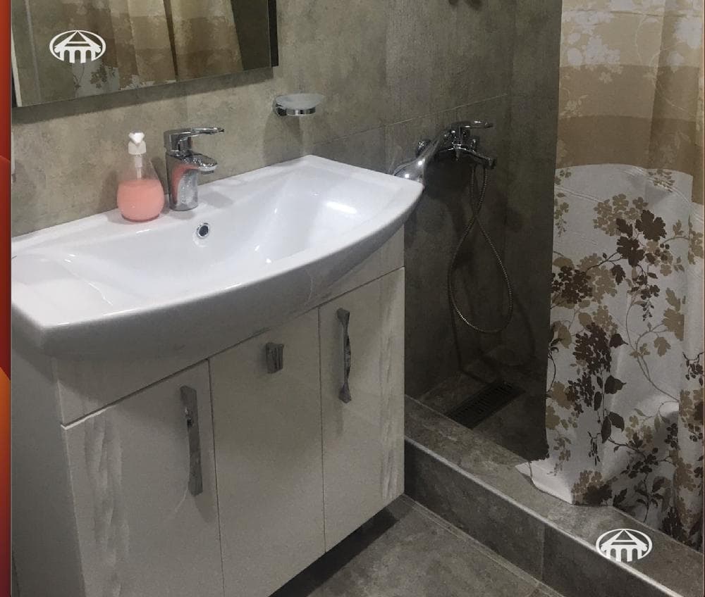 Квартира · 2 комн. · 55 м² · Арабкир
