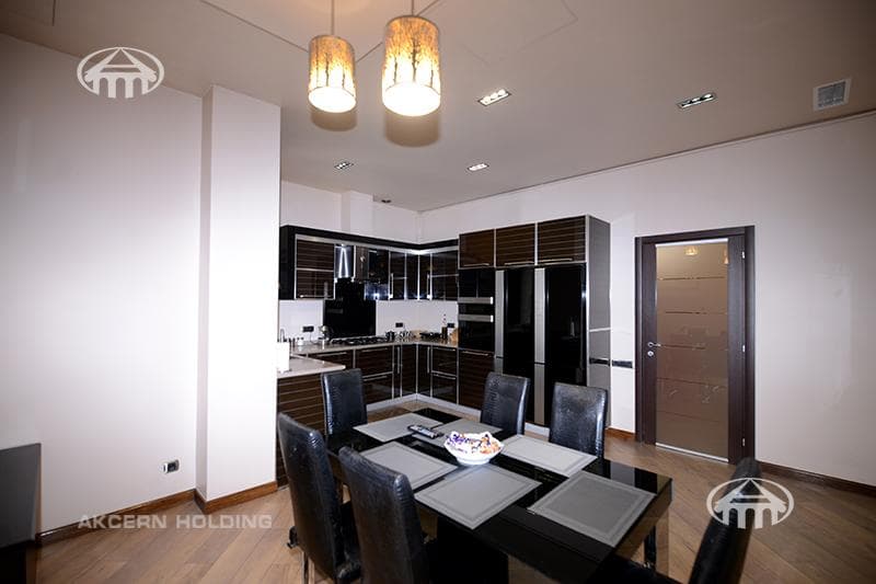 Apartment · 5 rooms · 200 m² · Arabkir