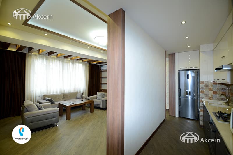 Apartment · 3 rooms · 95 m² · Kentron