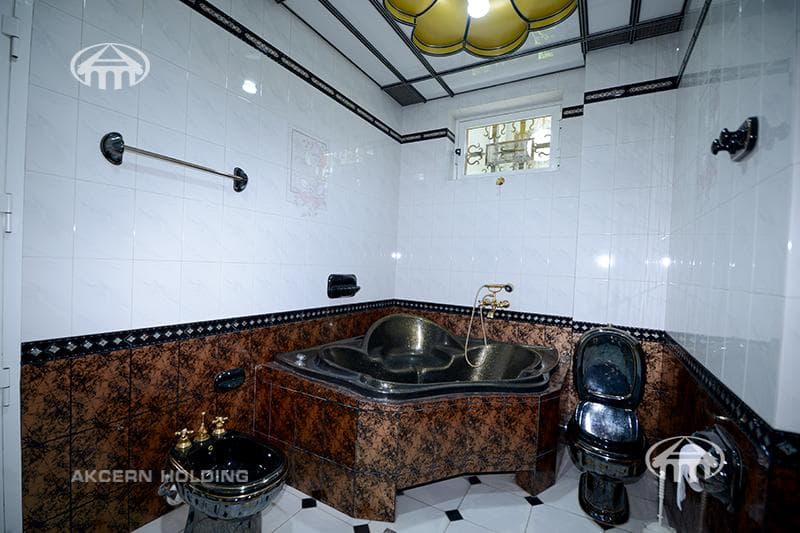 Mansion · 6 rooms · 436 m² · Arabkir — photo 6 / 39