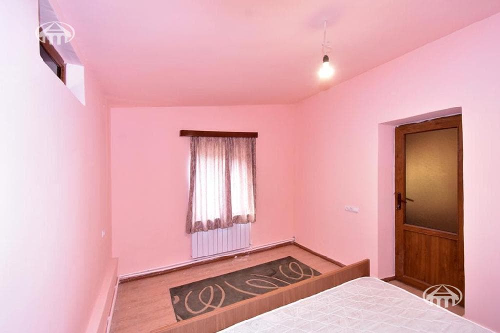 Mansion · 3 rooms · 148 m² · Oshakan
