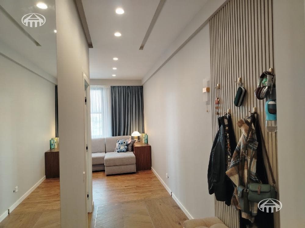 Квартира · 2 комн. · 60 м² · Кентрон
