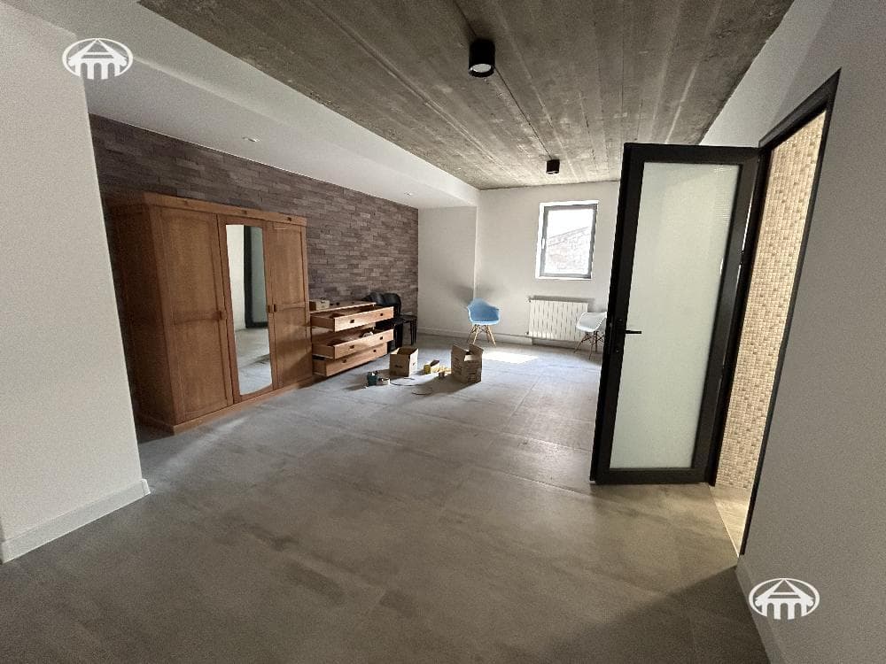 Mansion · 6 rooms · 355 m² · Davtashen